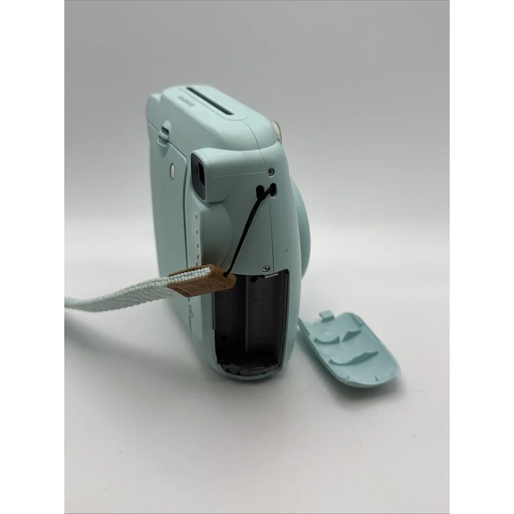 FUJIFILM Instax Mini 9 Ice Blue Instant Film Camera GC-6587